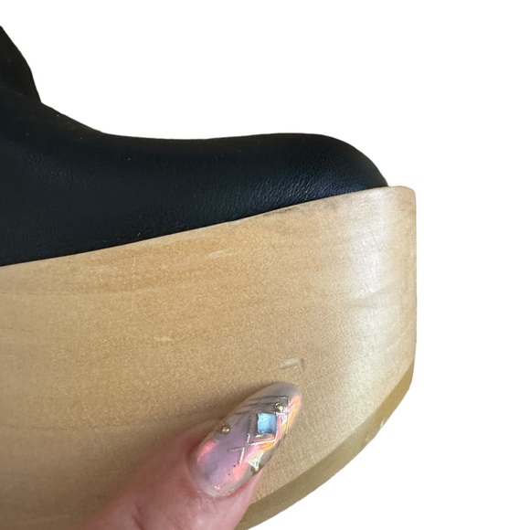 Burberry Kenwood Leather Platform Boots size 39 - Picture 11 of 14